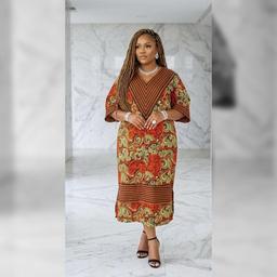 Heritage Poise Classic Dress